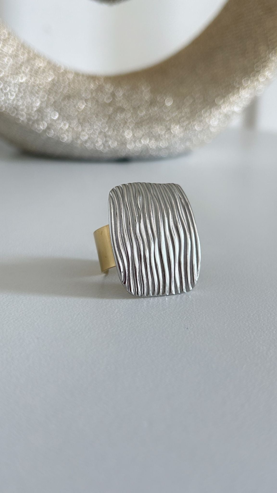Adriana Ring